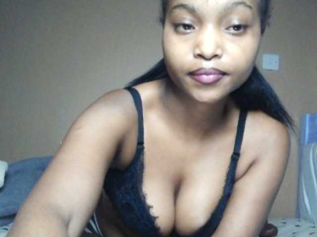 Hot-sexy-angel live cam on BongaCams