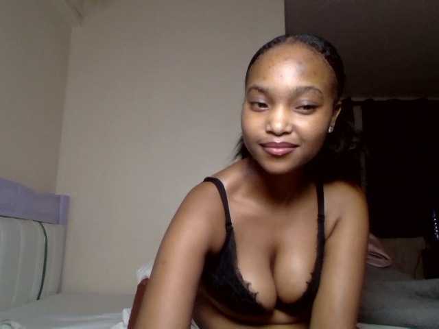 Hot-sexy-angel live cam on BongaCams