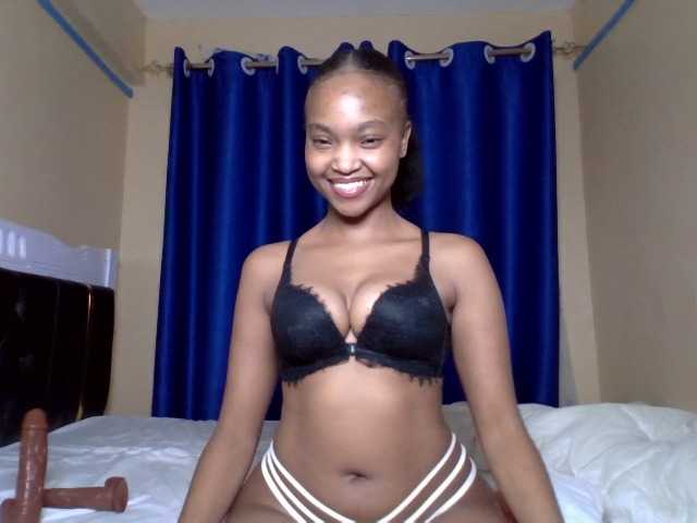 Hot-sexy-angel live cam on BongaCams