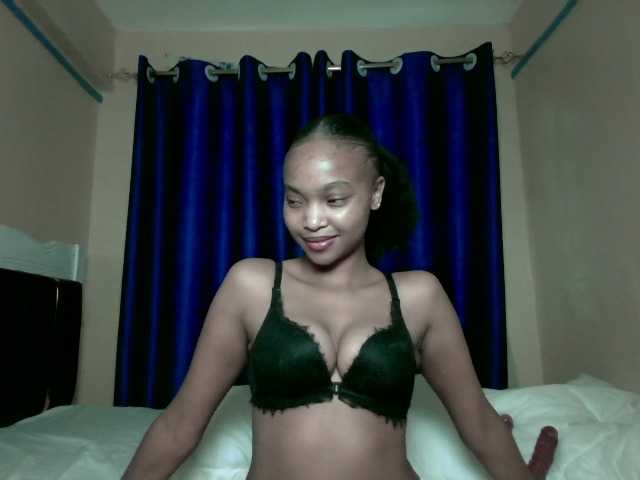 Hot-sexy-angel live cam on BongaCams