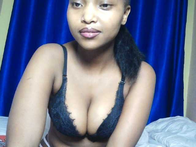 Hot-sexy-angel live cam on BongaCams