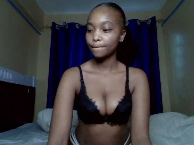 Hot-sexy-angel live cam on BongaCams
