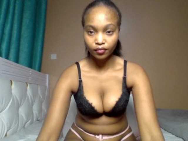 Hot-sexy-angel live cam on BongaCams