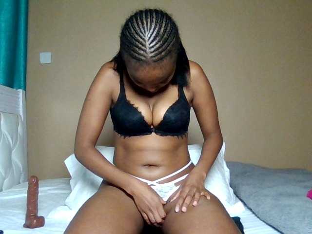 Hot-sexy-angel live cam on BongaCams