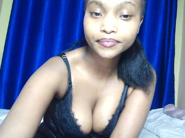 Hot-sexy-angel live cam on BongaCams