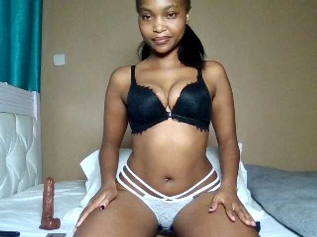 Hot-sexy-angel live cam on BongaCams