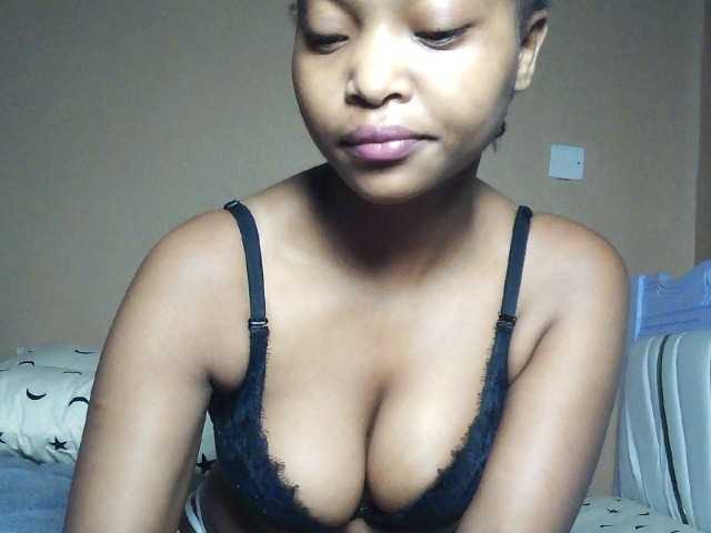 Hot-sexy-angel live cam on BongaCams