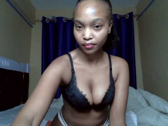 Hot-sexy-angel live cam on BongaCams