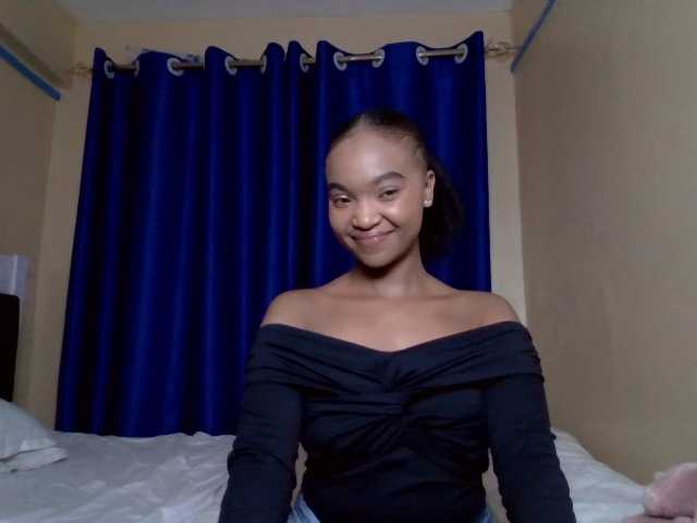 Hot-sexy-angel live cam on BongaCams