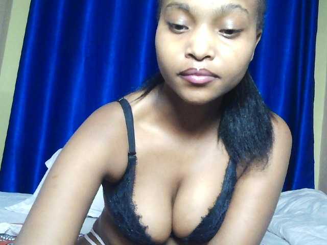 Hot-sexy-angel live cam on BongaCams