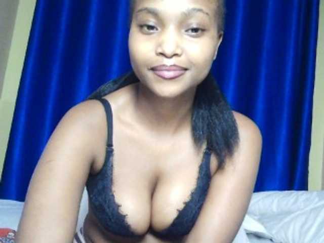 Hot-sexy-angel live cam on BongaCams