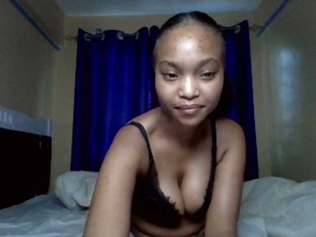 Hot-sexy-angel live cam on BongaCams