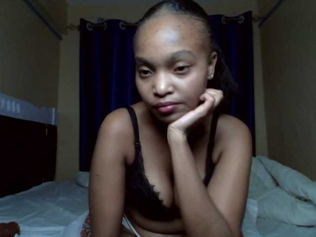 Hot-sexy-angel live cam on BongaCams