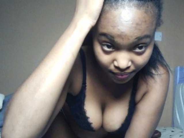 Hot-sexy-angel live cam on BongaCams