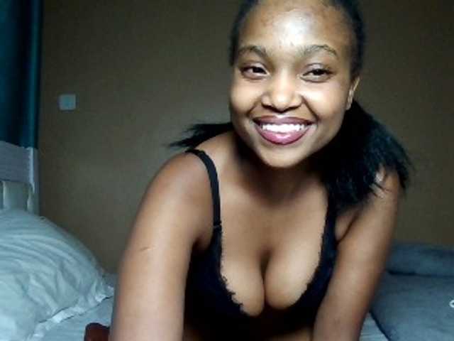 Hot-sexy-angel live cam on BongaCams