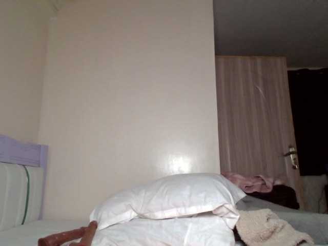 Hot-sexy-angel live cam on BongaCams