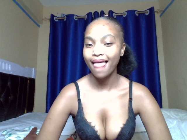 Hot-sexy-angel live cam on BongaCams
