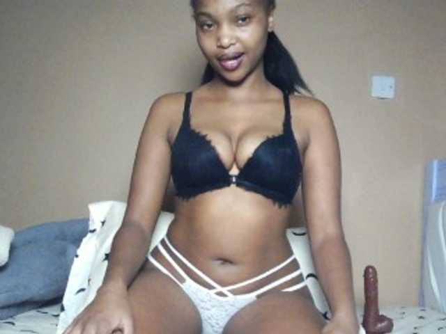 Hot-sexy-angel live cam on BongaCams