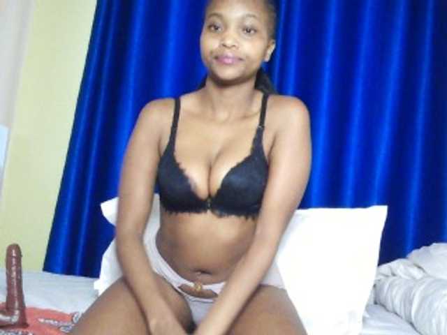 Hot-sexy-angel live cam on BongaCams