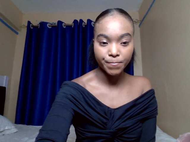 Hot-sexy-angel live cam on BongaCams