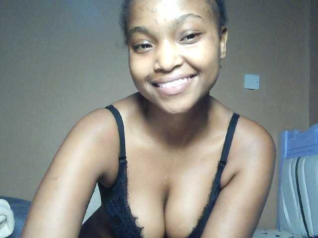 Hot-sexy-angel live cam on BongaCams