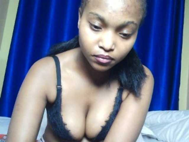 Hot-sexy-angel live cam on BongaCams
