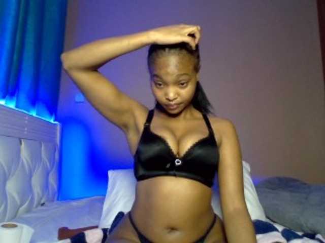 Hot-sexy-angel live cam on BongaCams