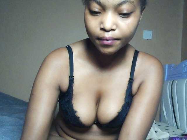 Hot-sexy-angel live cam on BongaCams