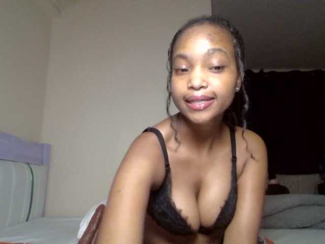 Hot-sexy-angel live cam on BongaCams