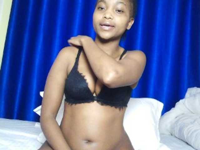 Hot-sexy-angel live cam on BongaCams