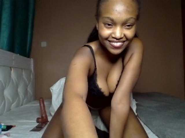 Hot-sexy-angel live cam on BongaCams