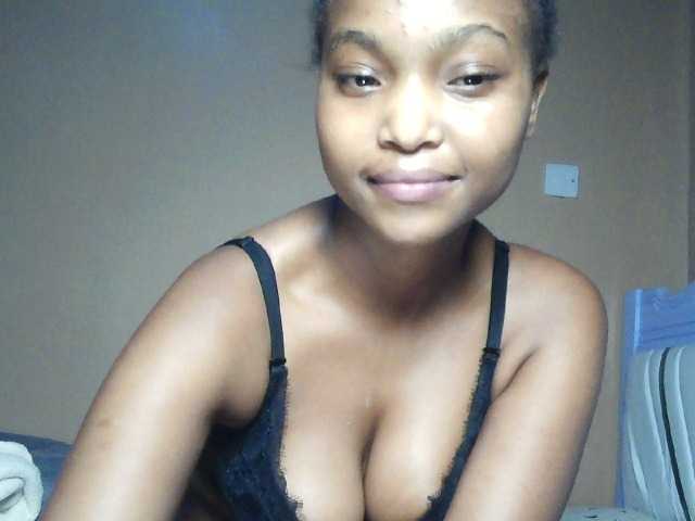 Hot-sexy-angel live cam on BongaCams