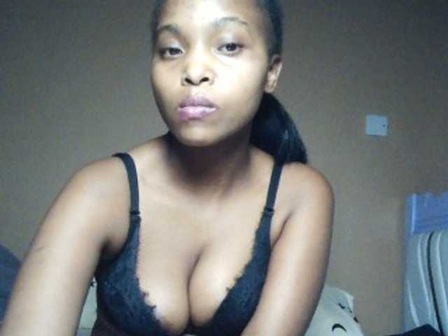 Hot-sexy-angel live cam on BongaCams