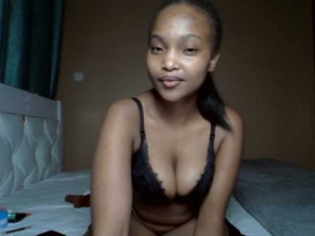 Hot-sexy-angel live cam on BongaCams