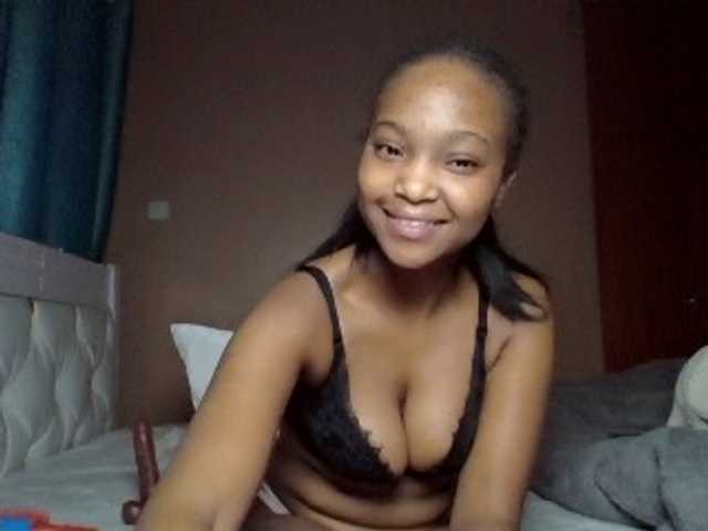 Hot-sexy-angel live cam on BongaCams
