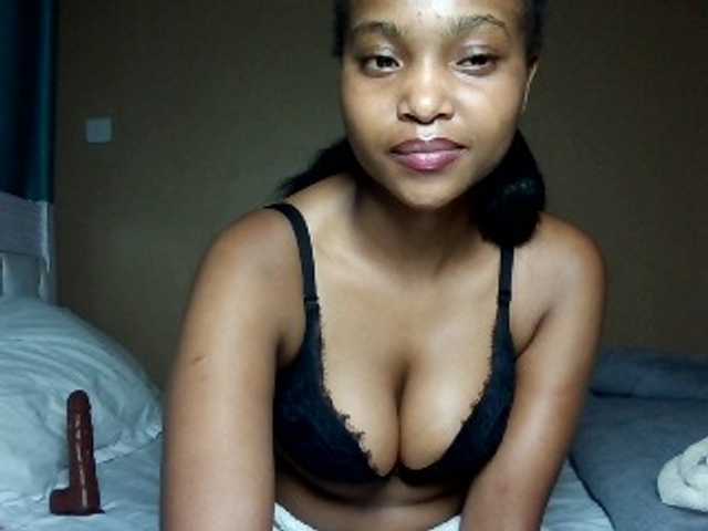 Hot-sexy-angel live cam on BongaCams