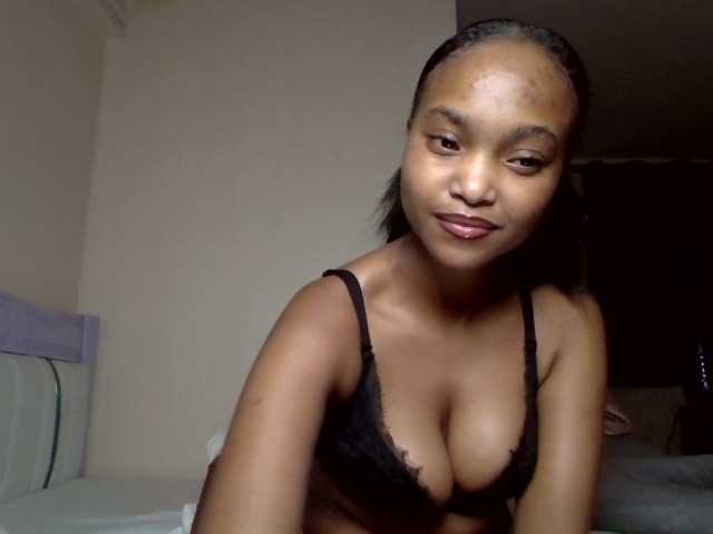 Hot-sexy-angel live cam on BongaCams