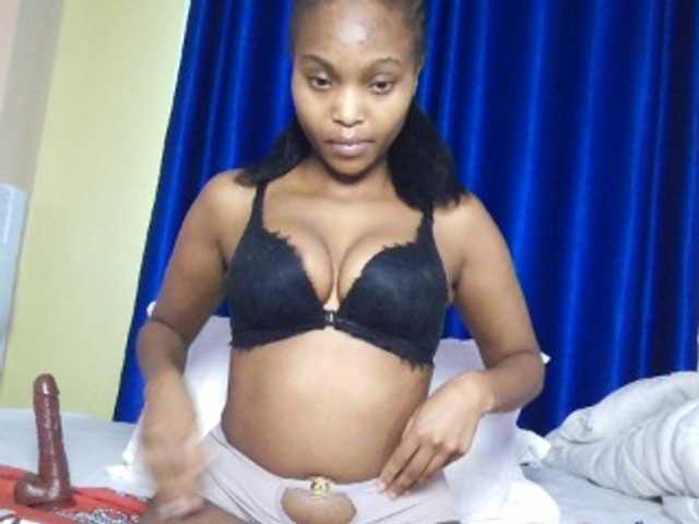 Hot-sexy-angel live cam on BongaCams
