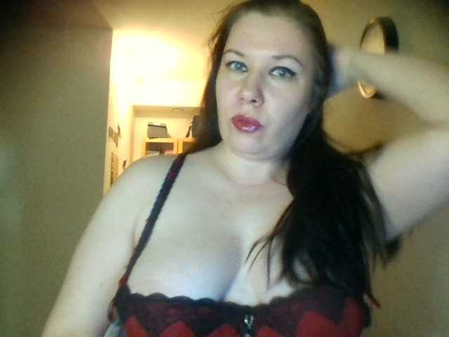 Femme191 live cam on BongaCams