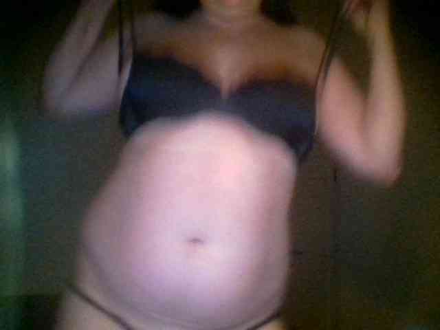 Femme191 webcam