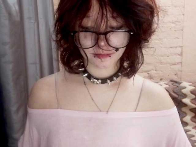 FinnyMonson live cam on BongaCams