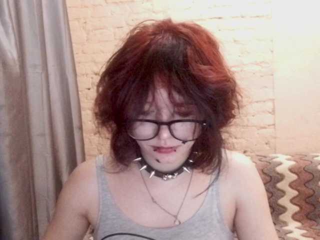 FinnyMonson live cam on BongaCams