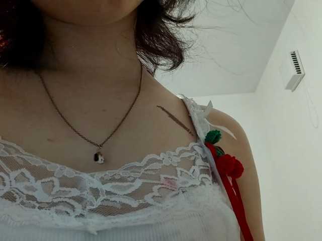 ElinJole live cam on BongaCams