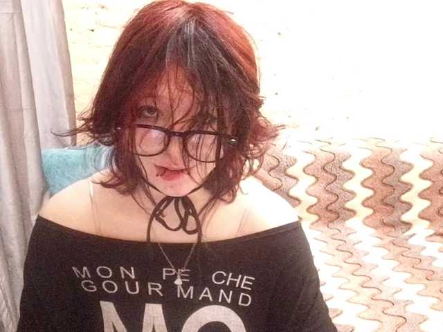 FinnyMonson live cam on BongaCams