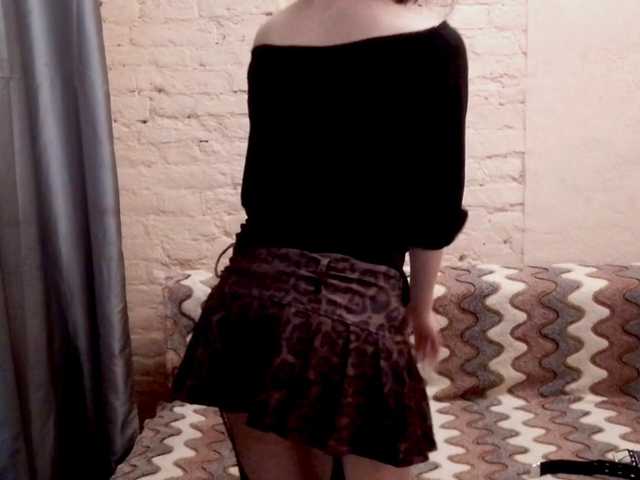 MilaRoshen live cam preview