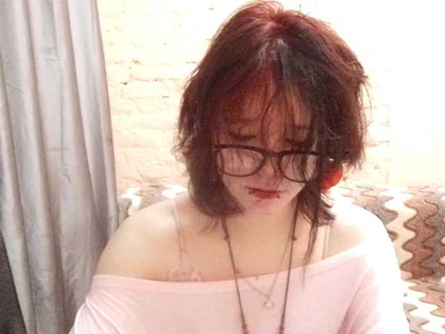 FinnyMonson live cam on BongaCams