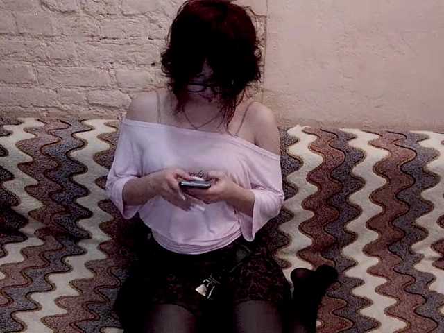 MilaRoshen live cam preview