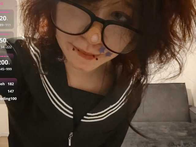 FinnyMonson live cam on BongaCams
