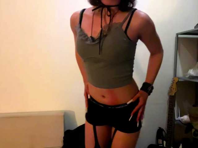 FinnyMonson live cam on BongaCams
