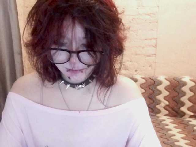FinnyMonson live cam on BongaCams